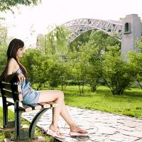 心脏简单善良,对待人们真诚,像白皮书一样干净