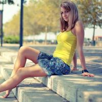 爱情没有活跃,三个自尊的主体太强了。