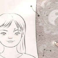 女性面孔的上唇有一个好运