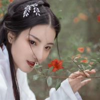 生命不是缺乏弗里克,自然祝福充满了四个主要的Zods