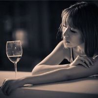 前者是无知的,并且立即转扭的星座。