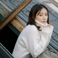 总是拿黑色的黄道带