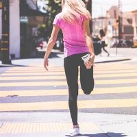 将努力和独立地作为山的星座,拒绝依赖,足够强大