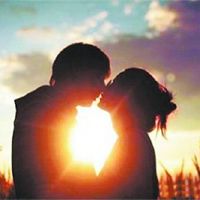 精确分析,12个星座爱上了你的举动