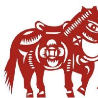 1990年,一名骑马生命2022财年32岁小马女子2022每月财富详细