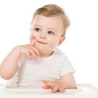 五行属水木的孩子名字有哪些 有朝气的宝宝取名分享