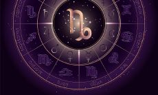 摩羯座男生欣赏的女性时尚穿搭和身体部位(摩羯男钟爱于女性某些特定身体部位和服饰品味)