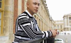 天秤座是否喜欢同时和多个女生保持聊天关系?并探讨天秤座女生是否容易和别人发生肉体关系的问题