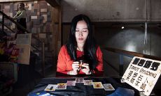 如何进行每日一占免费的塔罗牌占卜?