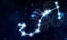 天秤座喜欢一个人独处(天秤座爱上一个人的表现)