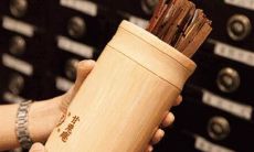 抽签为什么要抽两次(抽签有抽几次的说法吗)