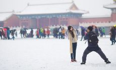 梦见暗恋对象和别人拍照(梦见暗恋对象喜欢别人)