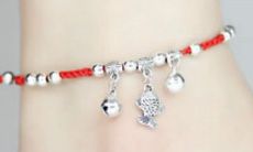 女人脚上戴什么招财转运(女人带什么招财)