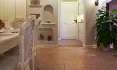 挂孔雀画有什么风水禁忌(老黄历吉日吉时怎么看)