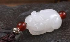 貔貅手链珠子加两个转运珠有讲究吗(貔貅配几个转运珠为好)