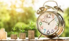 如何看两个人八字合不合适(两个人很相爱八字不合怎么办)