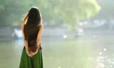 摩羯座会被什么样的女孩吸引(追摩羯座女生的技巧)