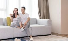 梦见和异性睡一个被窝(梦见和男人有暧昧肢体动作)