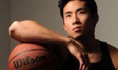 天蝎男追天秤女(天秤女天蝎男谁更爱谁)