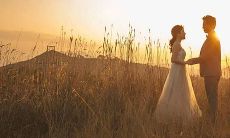 如何让双鱼座主动找你聊天(双鱼座女生主动约你)