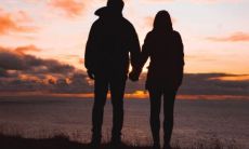 水瓶男跟双子女座配吗(双鱼男配天蝎女)