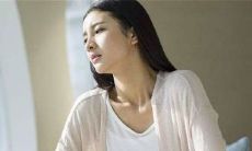 女人梦到自己来月经流血在地上(属羊女人在六月的命运怎么样)