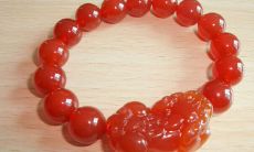 88年龙女佩戴什么招财旺财(88年属龙的戴什么招财)