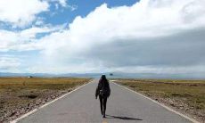 追水瓶座女生要直接吗(如何追水瓶座女孩子)