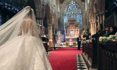 参加别人婚礼会转运吗(行大运时穿什么颜色的衣服好)