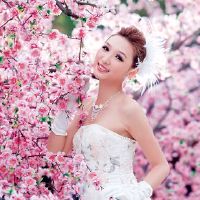 当你拿一个桃子时，曾经