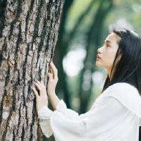 微笑，与天然气领域发光