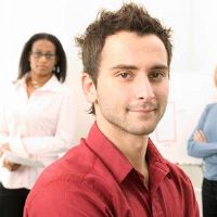 进入工作场所，哪个星座很容易吃