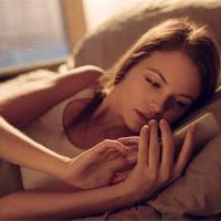 在睡觉之前，必须播放手机的星座。