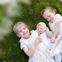 女婴名字大全2022是老虎，双胞胎名字