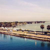 当她是一个女人时，女孩的名字是什么？哪个词适合名称