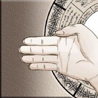 孩子的掌心是锁链。