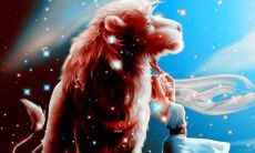 狮子座女生如何表现她们的爱以及对待心仪对象的态度（狮子座女生深爱心仪之人的行为举止及态度）