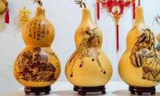 是否把风水葫芦挂在门里还是门外对家居气场有所影响？此外，据说天蝎座在9月下旬的复合率相对较高，真相如何？