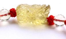 想让自己财源滚滚？了解一下属兔人最招财的佩戴方法吧！