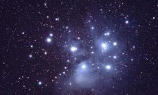 星座占卜真的可靠吗？探讨占卜信仰的合理性与科学性