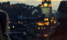 如何分辨是否天秤座男生真正喜欢你？水瓶座男生喜欢你的暗示与行为详解