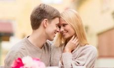 如何在双子座女子已经将心放在新欢之上的情况下，成功挽回她们的心？