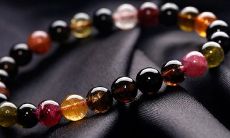 详解招财转运指南：鉴定不同种类水晶，究竟哪种水晶招财旺事业最有效？