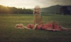 女人做梦梦见死人复活并说话的含义是什么？这意味着什么？梦见死者说话对女性有什么影响？