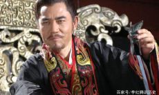 古代占卜方式揭秘：探寻古人如何使用草药进行卜卦，揭开神秘的古代占卜草的面纱