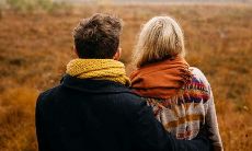 狮子座伴侣婚配探究：夫妻共是狮子座的配对可能性高吗？