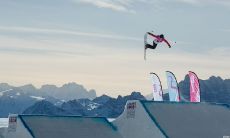 拥有紫微十四主星中最厉害组合的女孩的命运奇遇