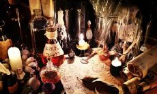 炼金术与占星术的密不可分关系：揭秘占星术士之书中的占星炼金术探秘