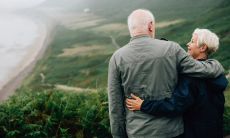 属虎女性的婚姻生活：从爱情到婚姻再到家庭的全面探析