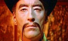 为什么男人的面相会出现印堂凹陷？揭秘下巴凹陷的成因与背后的深层原因